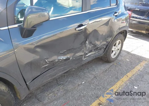 2018 Chevrolet Trax Lt из США, поврежденный, VIN KL7CJPSB3JB614111